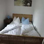 בית נופש Spreewaldhaeuser Golinski Mit Kamin Am Neuendorfer Alt Schadow