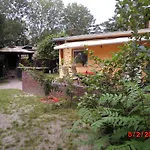 בית נופש Spreewaldhaeuser Golinski Mit Kamin Am Neuendorfer *