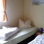 בית נופש Spreewaldhaeuser Golinski Mit Kamin Am Neuendorfer *
