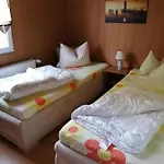 בית נופש Spreewaldhaeuser Golinski Mit Kamin Am Neuendorfer