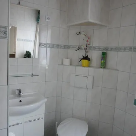 Holiday home Spreewaldhaeuser Golinski Mit Kamin Am Neuendorfer Alt Schadow