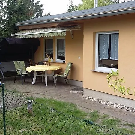 Ferienhaus Golinski Mit Kamin Und Umzäutem Grundstück Am Neuendorfer